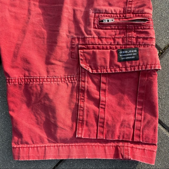 Guess Red Cargo shorts - size 33 - Picture 2 of 7